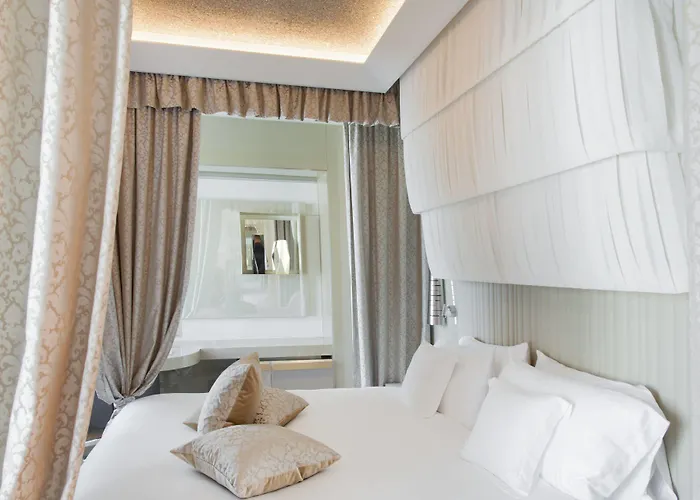 Excelsior Gallia, A Luxury Collection Hotel, 5*