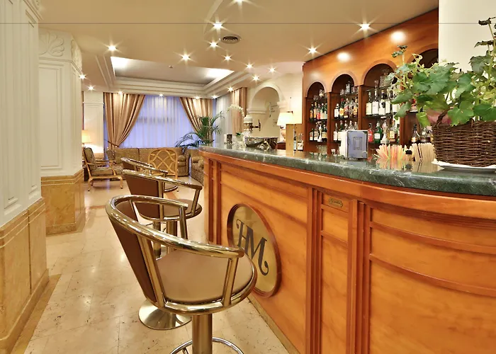 莫扎特酒店 酒店 4*