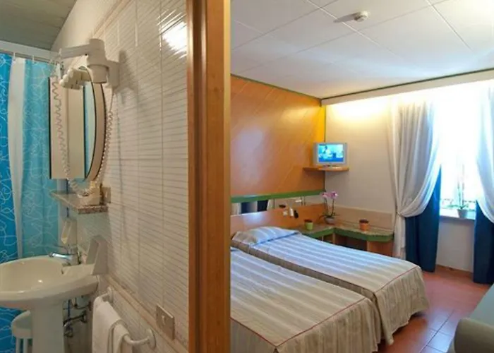 Sempione Otel