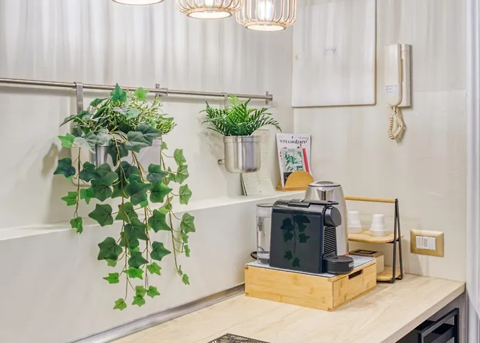 Bamboo House - Floor Just 15 Minutes From Duomo 公寓 *