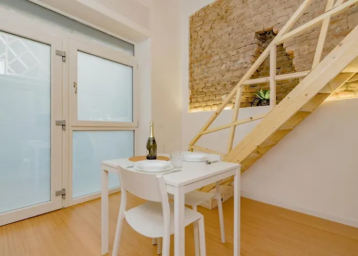 1cli19 -duomo-loreto- - Boho-style Apartment