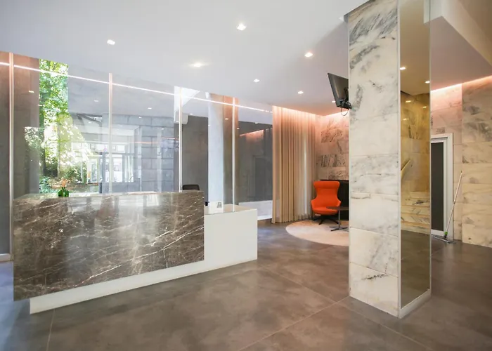Hotel The Floor 3*