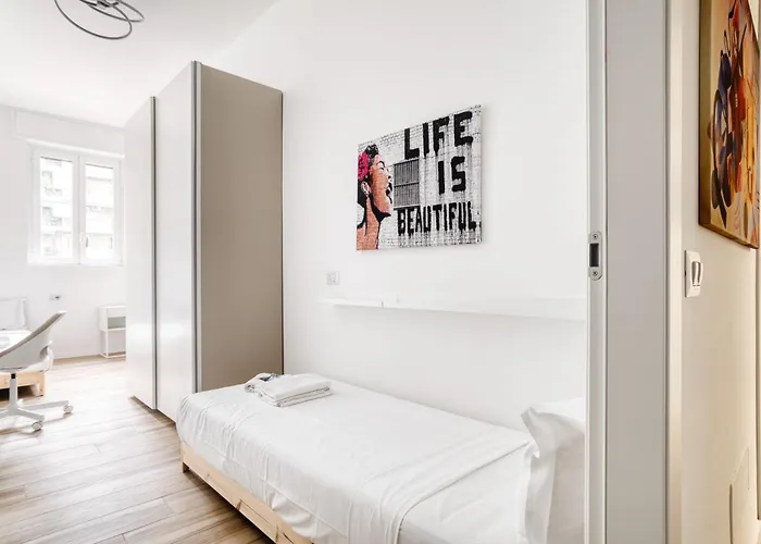 Apartmán Joivy Stylish 2-bedroom Flat Near Citylife District