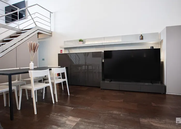 Luxury House In Pietrasanta 120 Mq * Milano