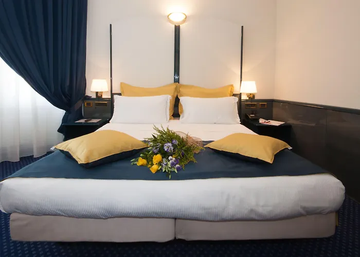 فندق Ih Ambasciatori 4*