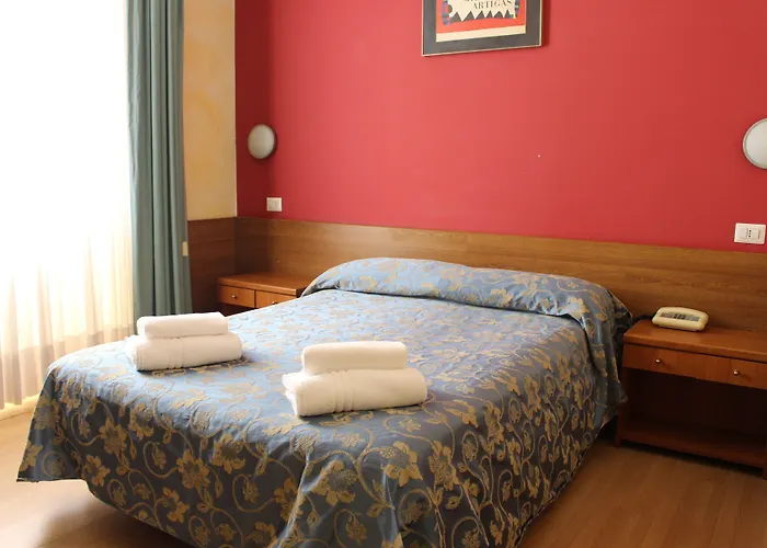 Club Hotell 3*