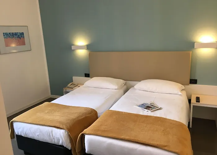 Casual Eclettico Otel