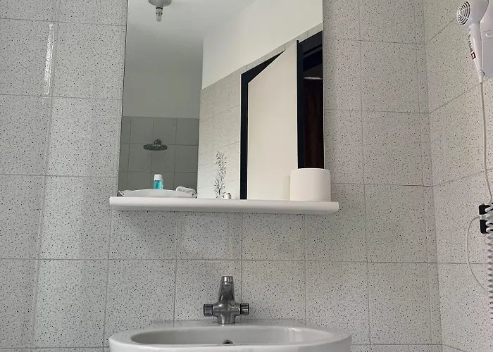 Otel Casual Eclettico Milano