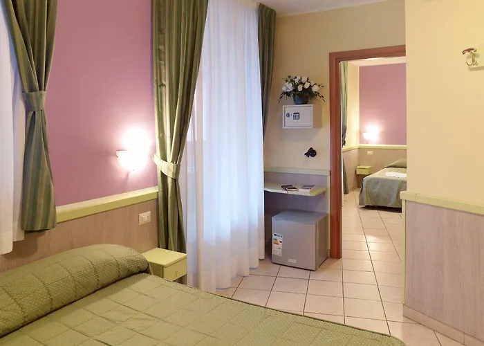 Arco Romana 호텔 3*