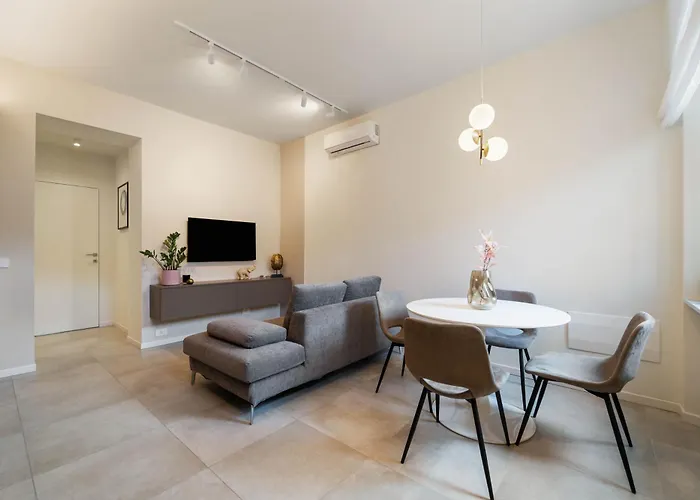 Apartment Design - 10 Min To Duomo *