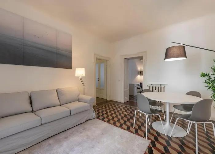 Apartament Sempione12-elegante Bilo With Balcony - B Mediolan