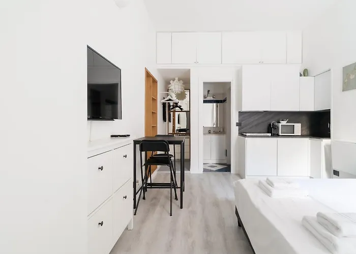 Guesthost - Bright Mm2 Sant'agostino Apartmán Milán