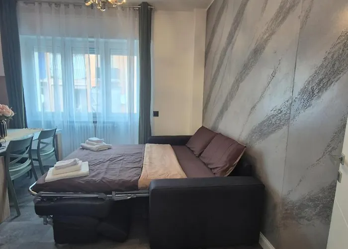 Apartament Sweethome Elegance