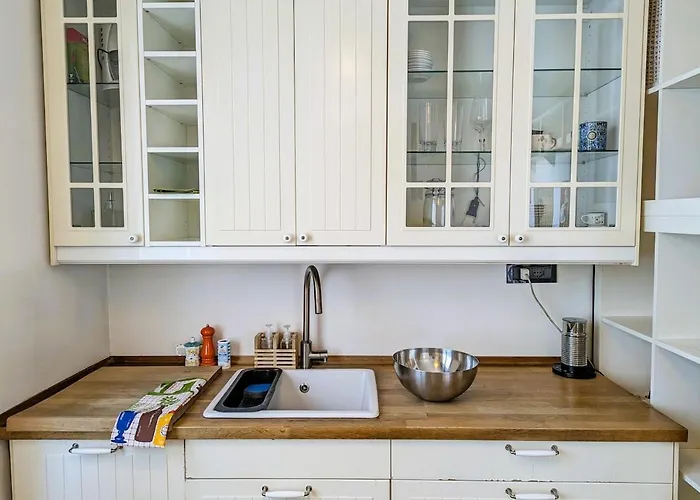 Apartament Charming With Balcony - Porta Romana Mediolan