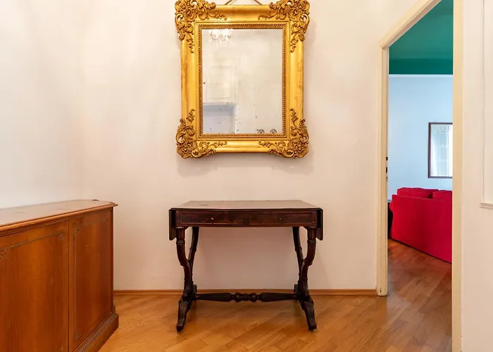 Apartment Grandi Bilocale In Porta Vittoria