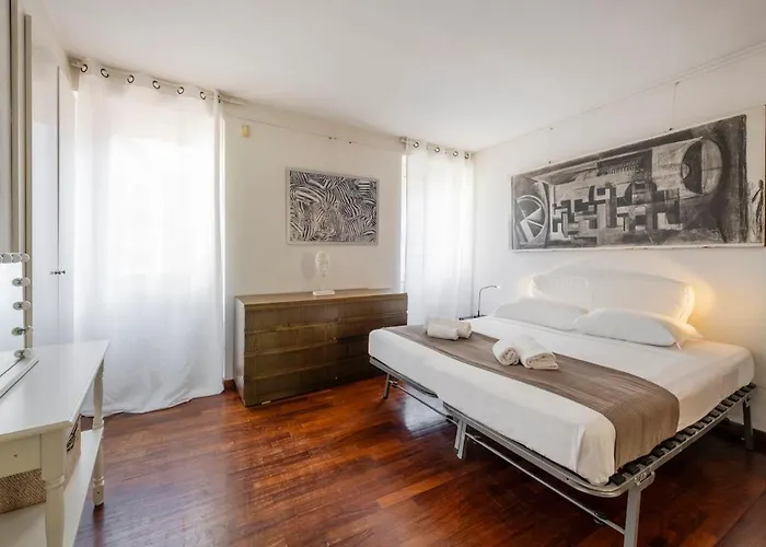 Apartment Duomo 73 - Center - B Milan