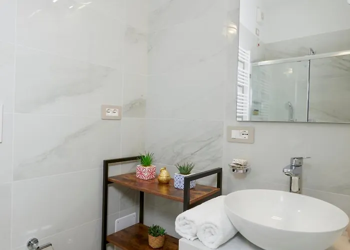 Apartman Mia House 2 Nuovissimo Vicino San Siro, Rho Fiera E Vecchia Fiera, Mico E Allianz Cloud, Centro Pavesi E Fuori Di Danza, A Poca Distanza Dal Portello *