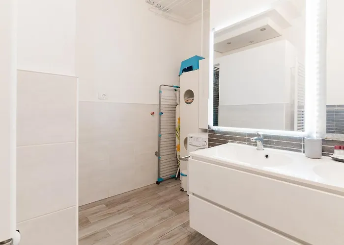 Апартаменты Guesthost - Spacious In Trenno