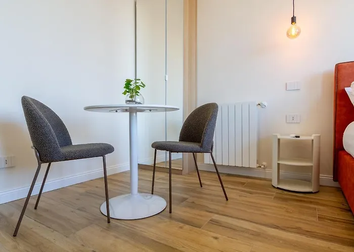 Lejlighed 5min From Metro M1 New Flat