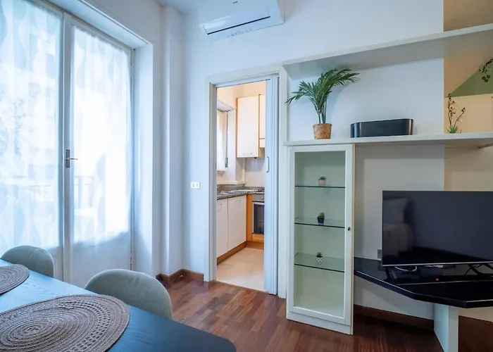 Apartmán Duomo 10 Minutes Away Spacious 5 Pax Balcony Wifi Ac Milán