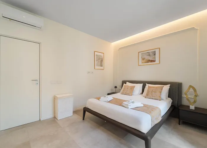 Design - 10 Min To Duomo Apartment *