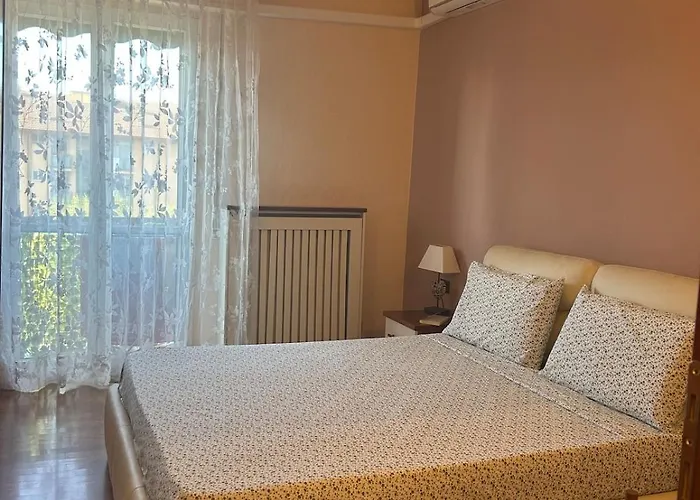 La Tana In Via Boifava In Apartment