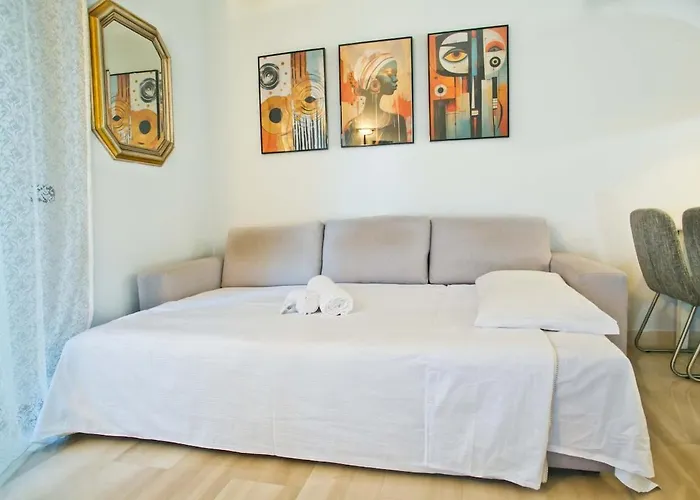 Cozy 5 Posti Letto - 15 Minuti Dal Duomo - Metro M1 A 4 Minuti - Ac - Wifi - Netflix Milano