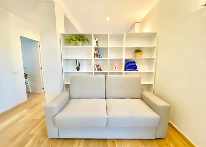 Penthouse With Panoramic Terrace-8 Minutes From The Duomo * ميلان