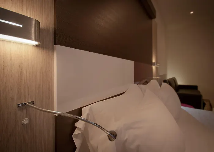 Genius Downtown Otel 3*