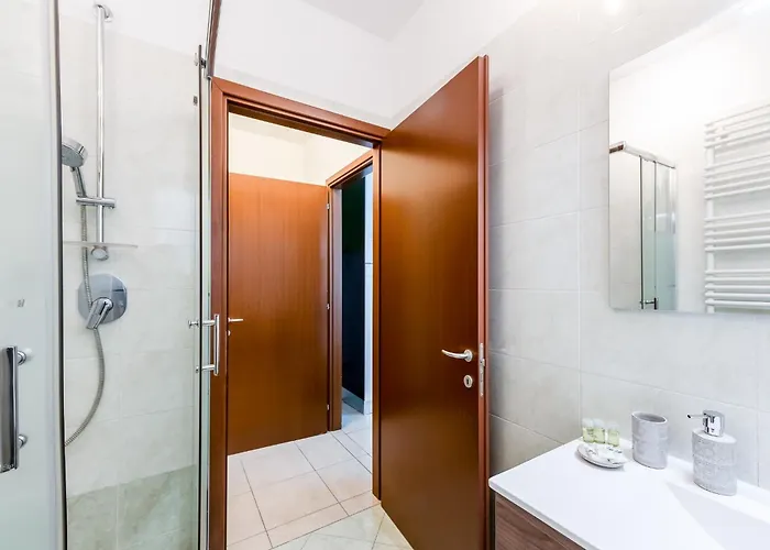 Apartment Certosa Charm - Private Parking By Innstay *