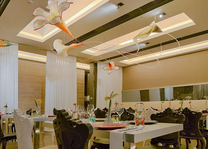 Nhow Hotel 4*