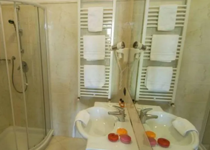 Hotel Cinque Giornate Milán