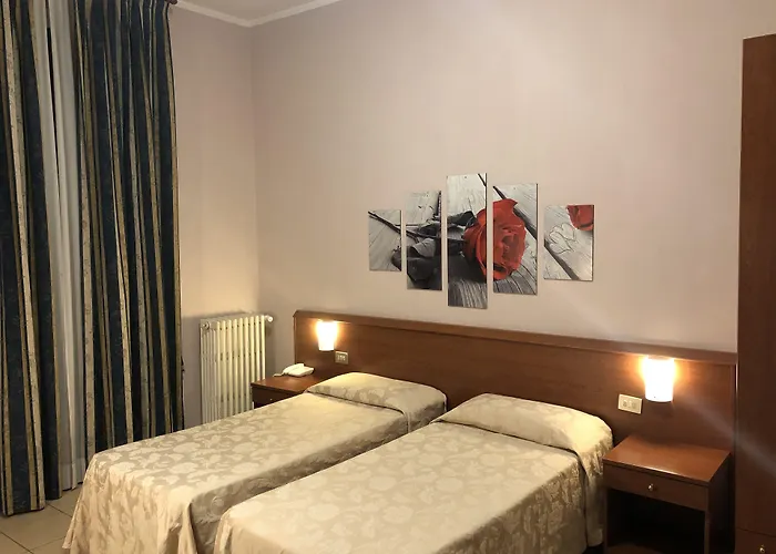 Paradiso 2* Μιλάνο