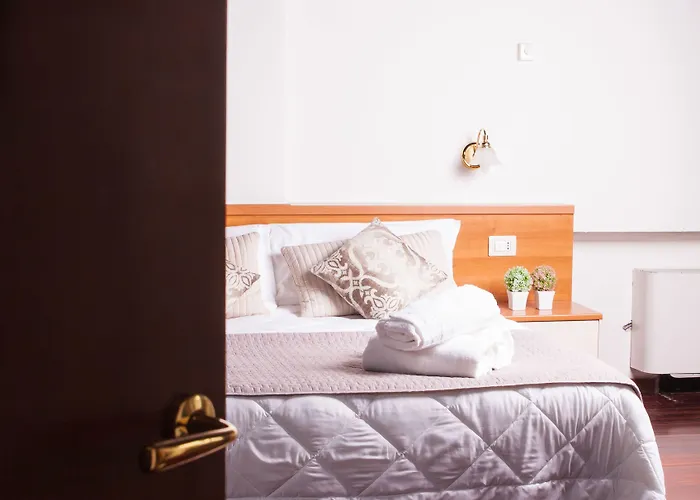 米兰战神酒店 酒店