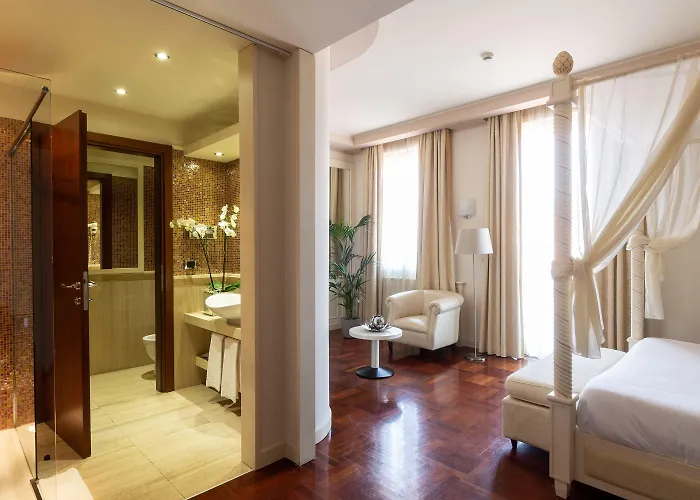 Hotel Silver 4*