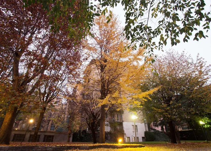 Ih Argonne Park 公寓式酒店