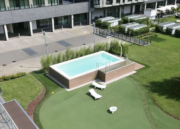 酒店 Ramada Plaza By Wyndham 4*
