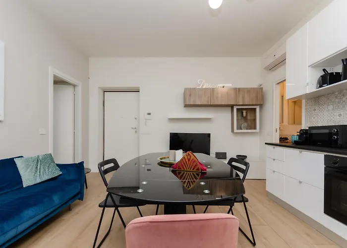 Vivimihome Modern Flat Bosco Verticale * 밀라노