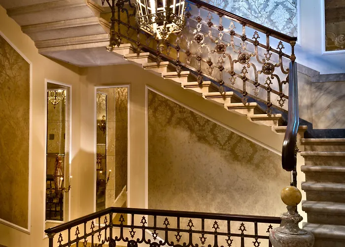 Hotel Château Monfort - Relais&châteaux 5*