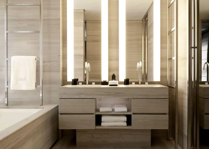 Armani 5* Μιλάνο
