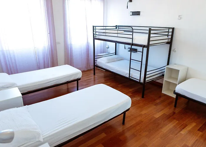 B&B Best Hostel Milano Отель типа 
