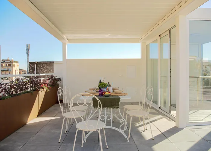Appartement The Rent - Wonderful Multi-bedroom With Terrace In The Area Of Colonne Di San Lorenzo *