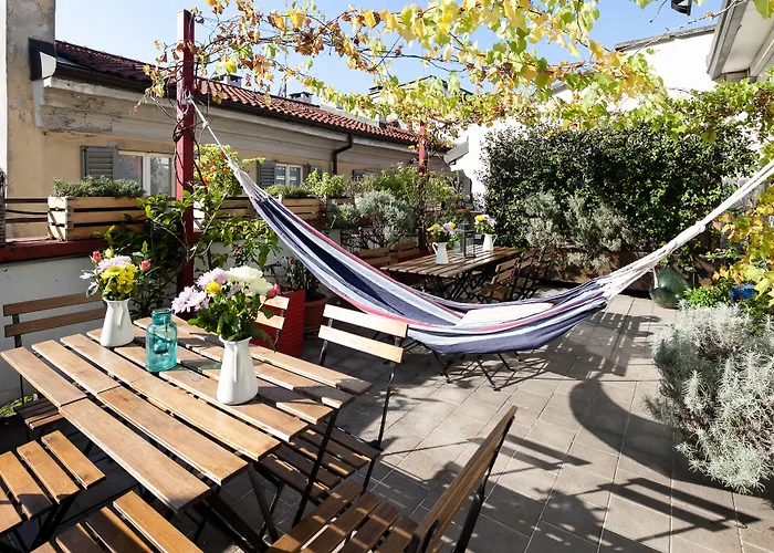 Duomo بيت شباب *