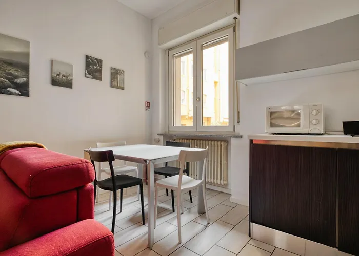 Апартаменты Just Urban - Cozy 1-br Navigli - Design District