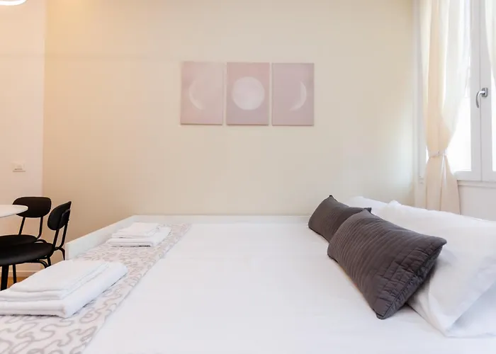 Vivimihome - Le Gemme Di Desenzano 아파트