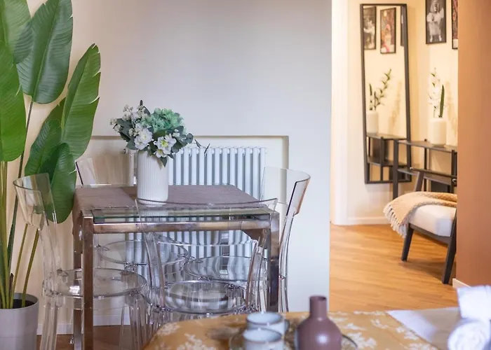 Elegant Near The Subway, Fast Wi-fi And Ac Appartamento *
