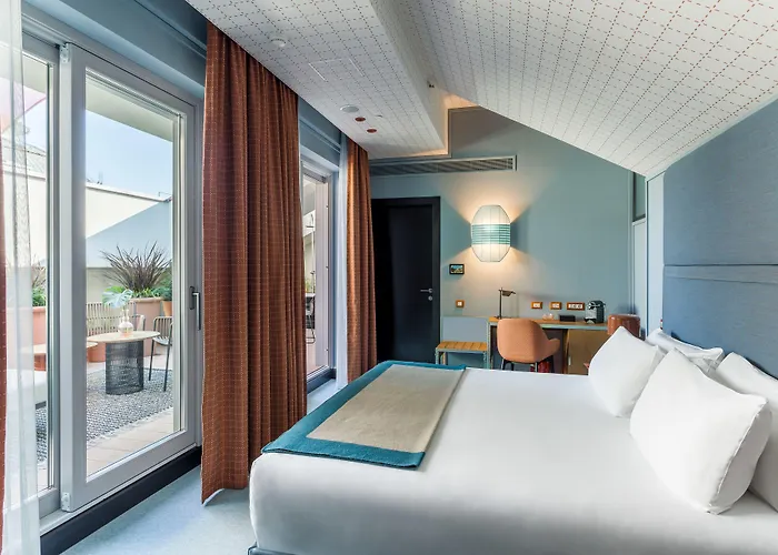 Mate Collection Giulia, Milánó