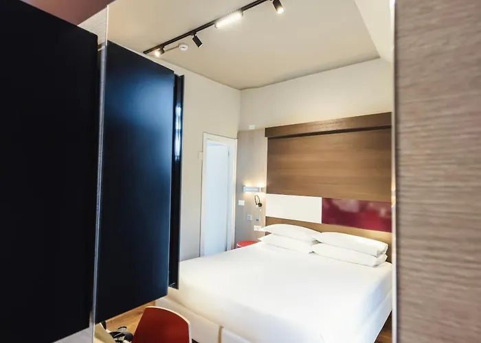 Genius Downtown Hotel 3*