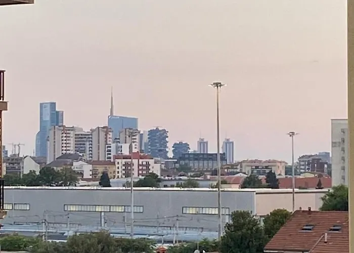 Live House-attico, Ampio E Luminoso Monolocale דירה מילאנו