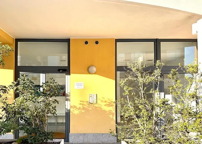 Live House-attico, Ampio E Luminoso Monolocale